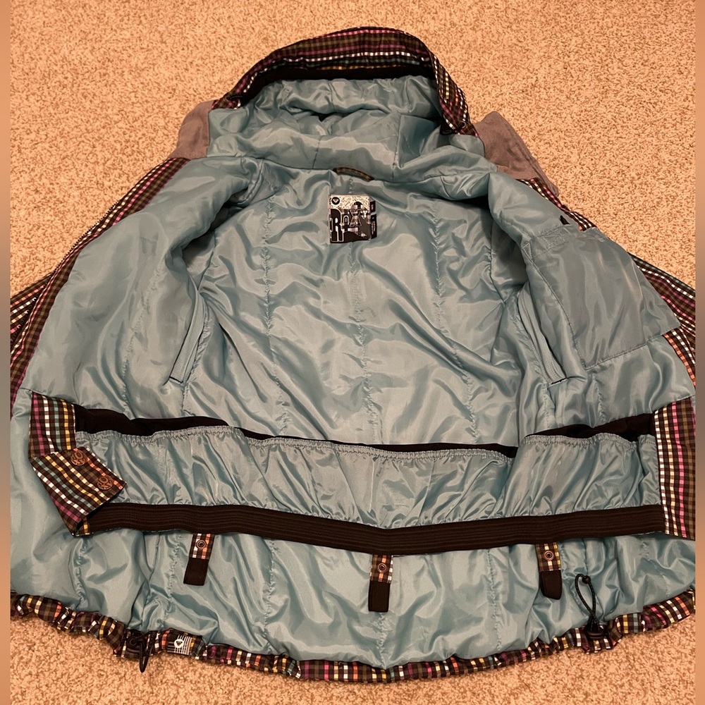 Roxy Snowboarding Jacket - image 4